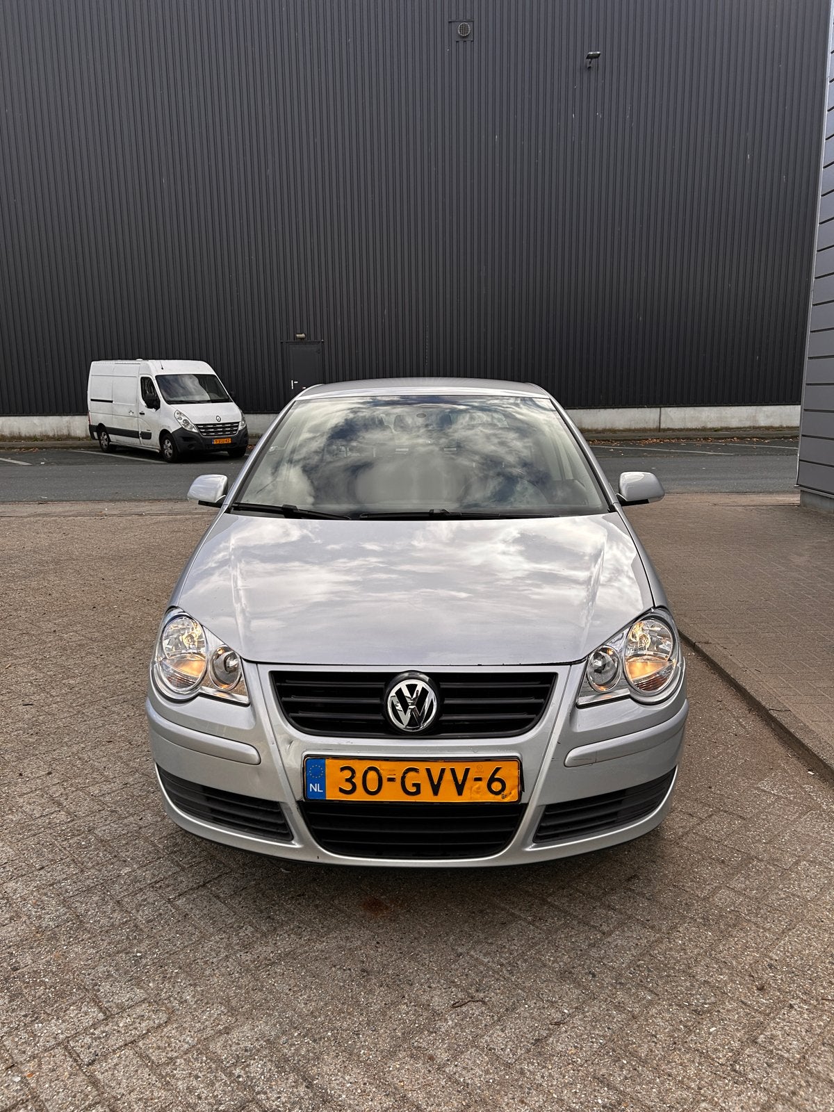 Volkswagen Polo 1.4 16V 59KW 2008 Grijs, Voorwielaandrijving, 40 €/maand, 4 cilinders, Handgeschakeld