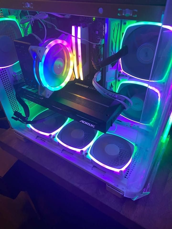 Game pc i9 Monster build RTX 5060 32gb ram rgb, Ophalen, 32 GB, Intel Core i9, Custom Build