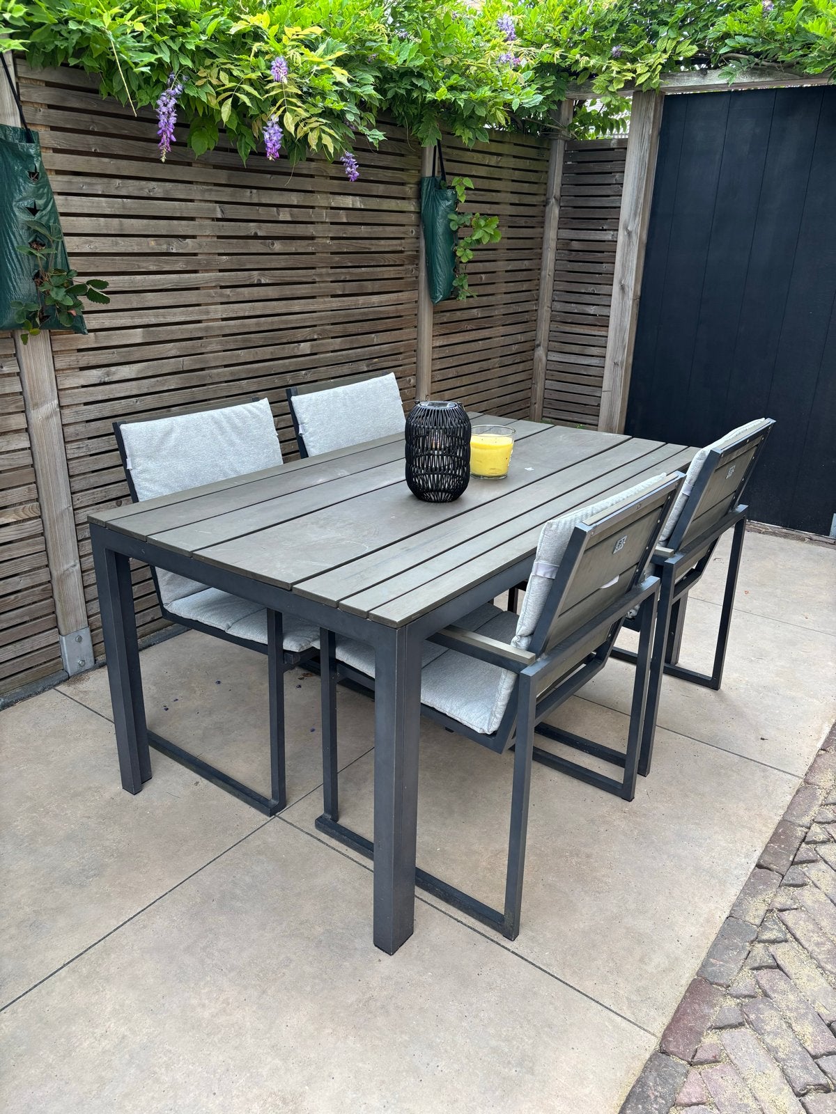 B7 Club Collection Tuinset met 4 stoelen, Ophalen, 4 zitplaatsen, Gebruikt, Eettafel