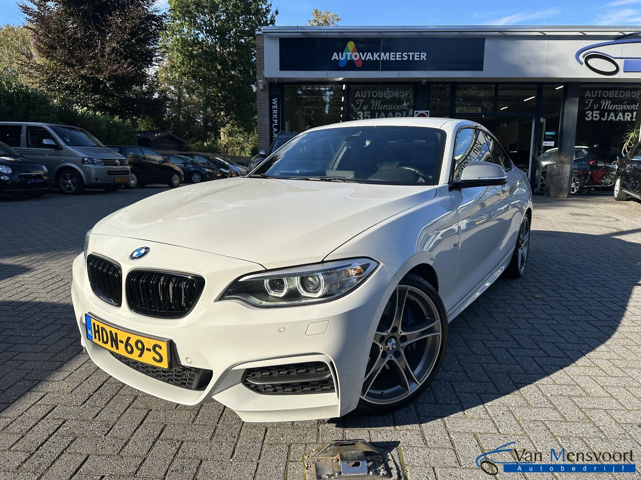 BMW 2-serie Coupé M235i +/-380PK Nieuwstaat!|NaviProf|Camer, Auto's, Dealer onderhouden, Achterwielaandrijving, Gebruikt, Euro 6