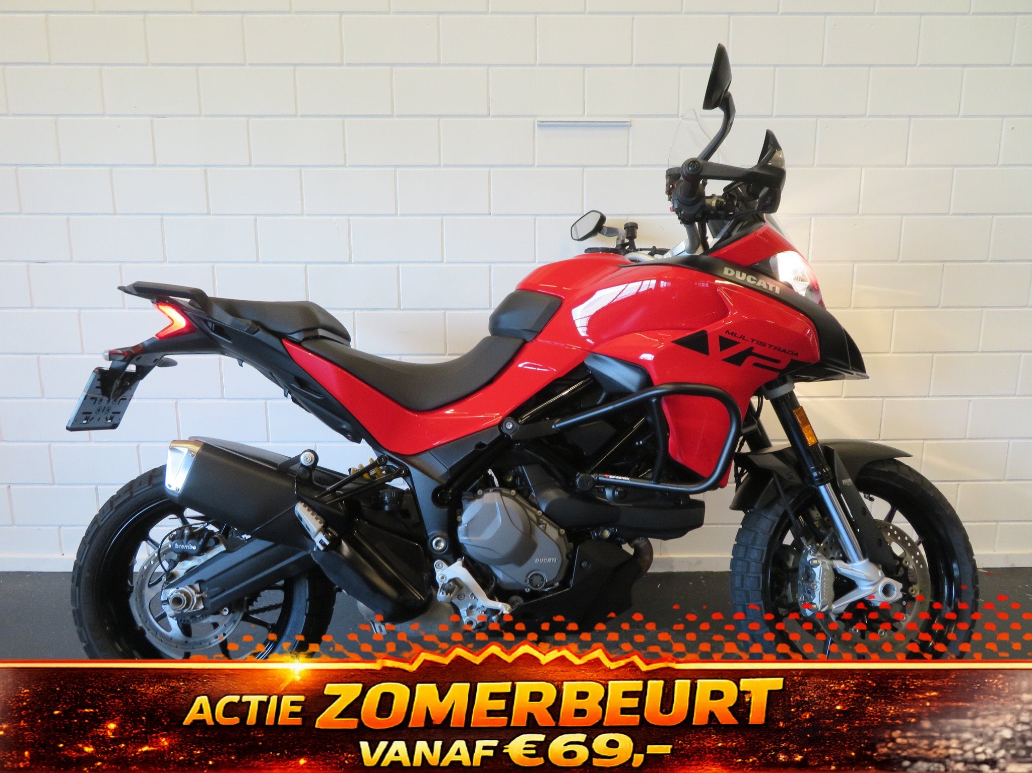 Ducati MULTISTRADA V2 NIEUWSTAAT! HISTORIE (bj 2024), Motoren, Motoren | Ducati, 890 cc, Bedrijf, Toermotor