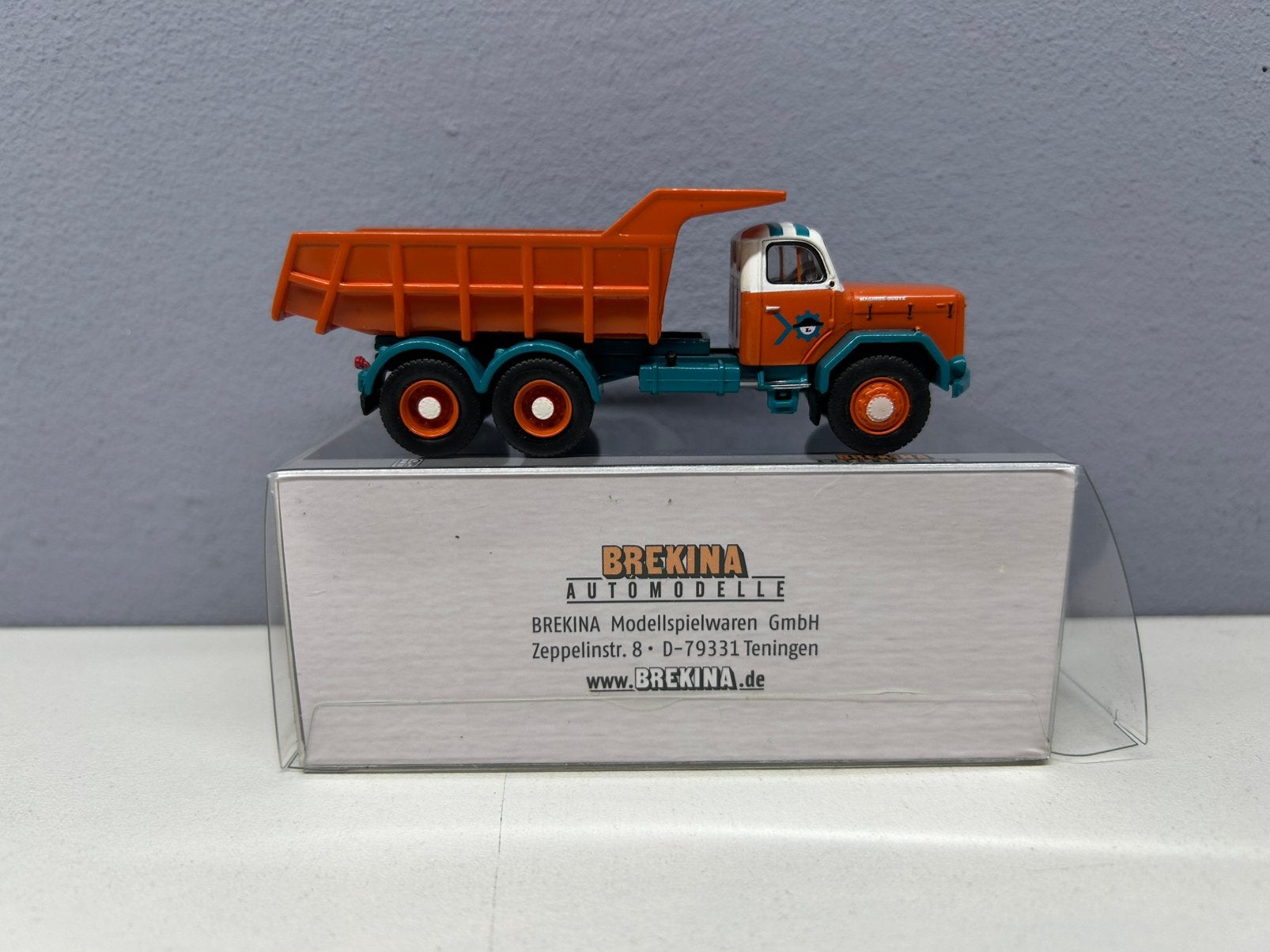 Brekina Magirus - Deutz Transportbedrijf Gebr. Lommerts MIB, Hobby en Vrije tijd, Ophalen of Verzenden, Nieuw, Bus of Vrachtwagen