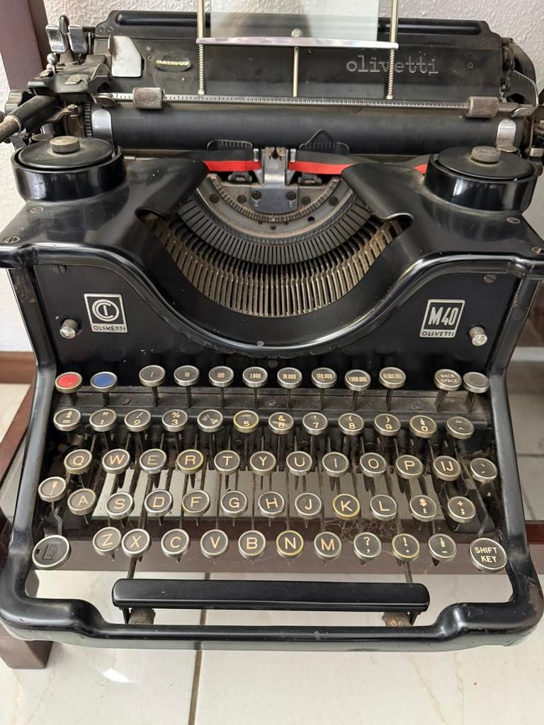 Klassieke Olivetti typemachine M40, Diversen, Typemachines, Ophalen, Gebruikt