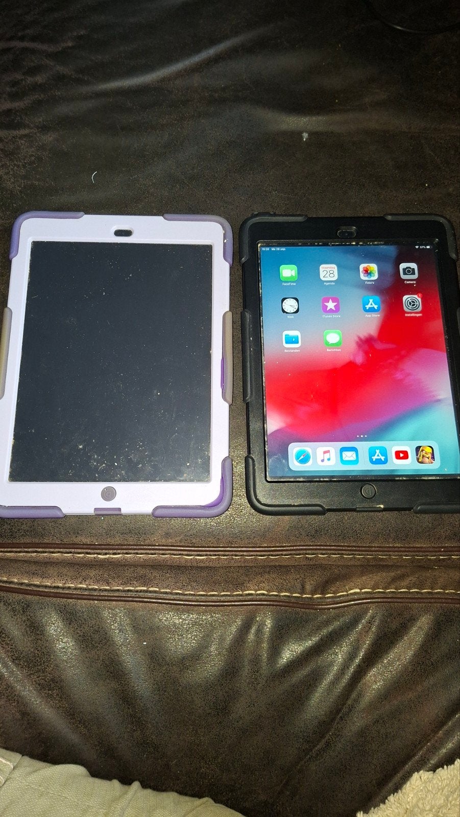 2 oude tablets.  doen het nog prima. wel klein geheugen, 10 inch, Gebruikt, Wit, 16 GB