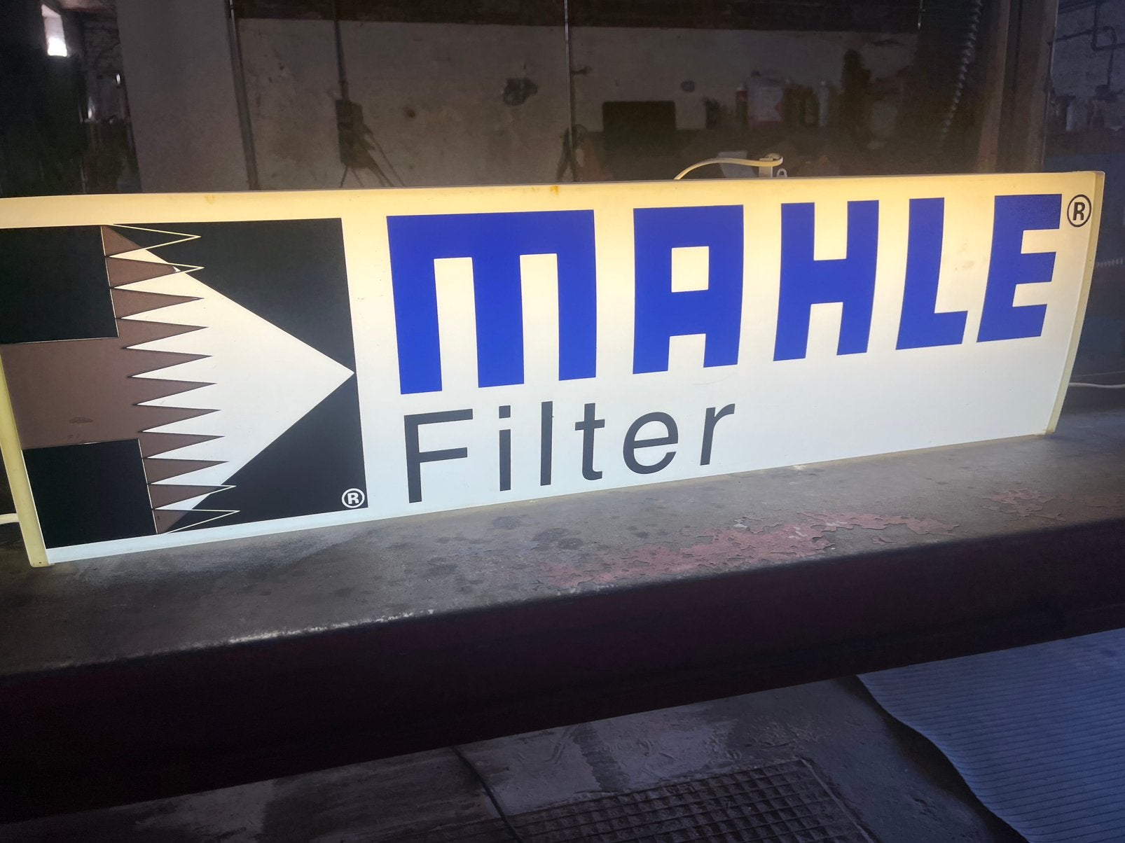 Lichtbak Mahle, Ophalen