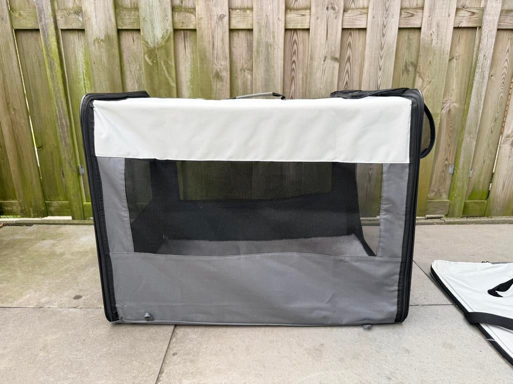 Grijze reisbench voor hond. L77xB55xH58, Dieren en Toebehoren, Ophalen, Gebruikt, 75 tot 110 cm, Minder dan 65 cm