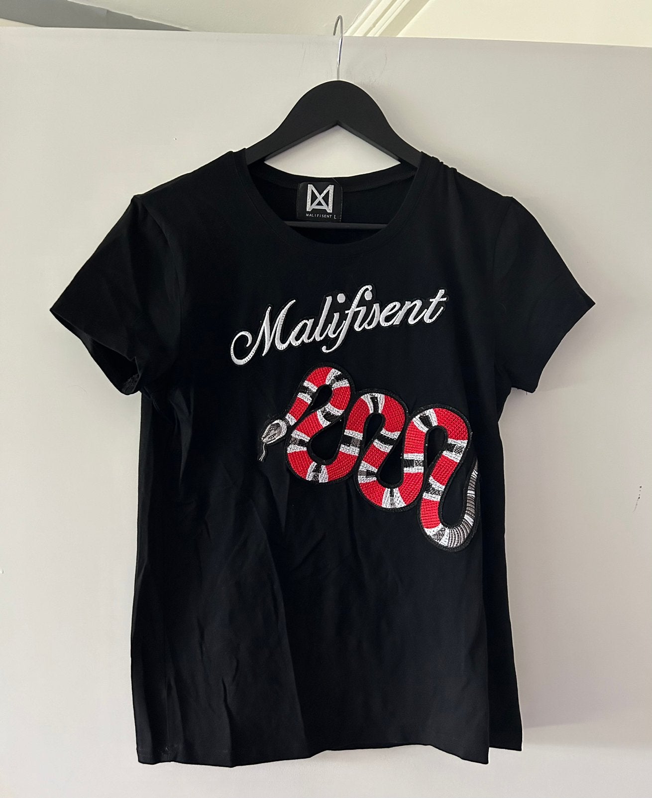 Malifisent shirt dames, maat L, Kleding | Dames, Ophalen of Verzenden, Zo goed als nieuw, Zwart, Korte mouw