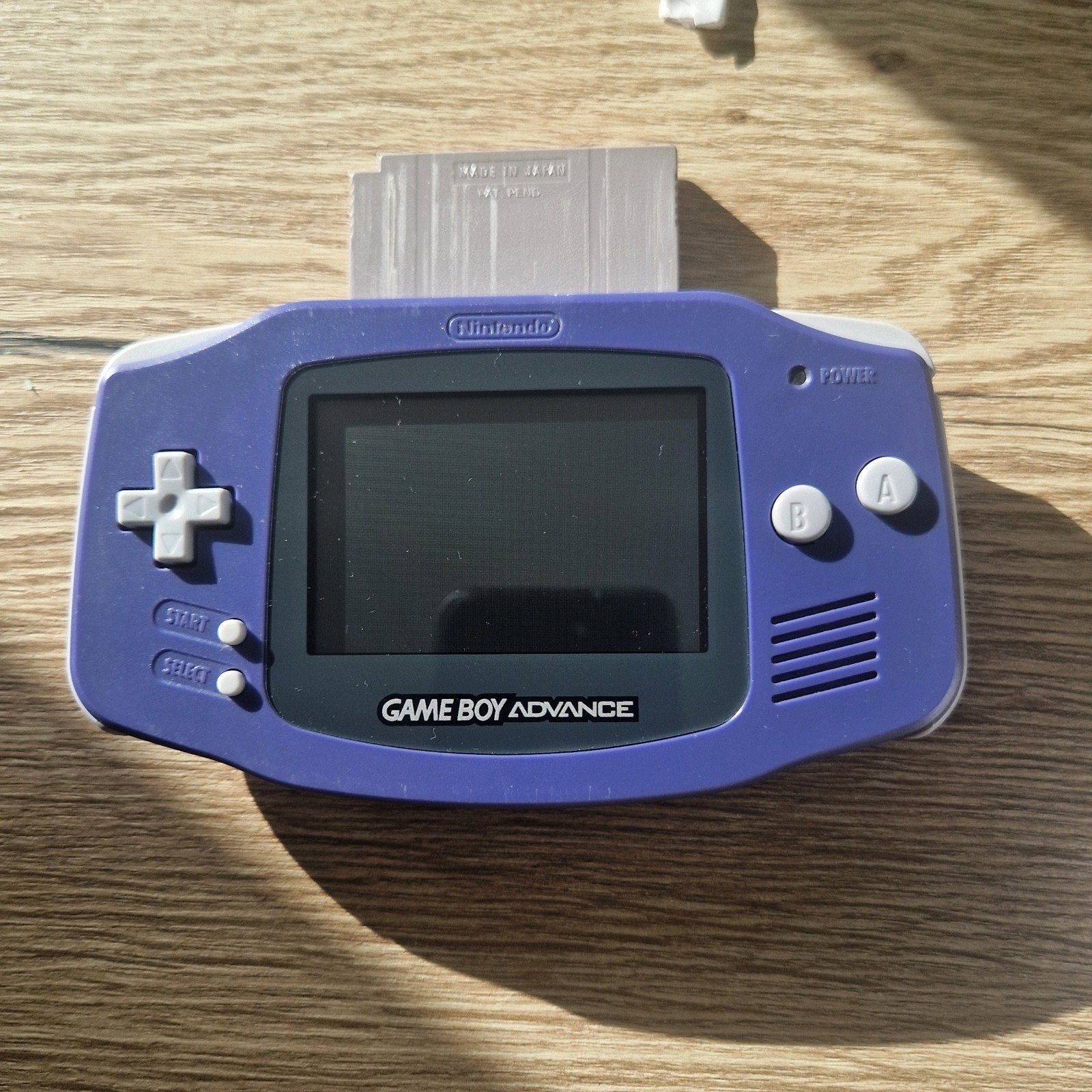 Gameboy advance purple PAL met krasvrij scherm, Ophalen of Verzenden, Zo goed als nieuw