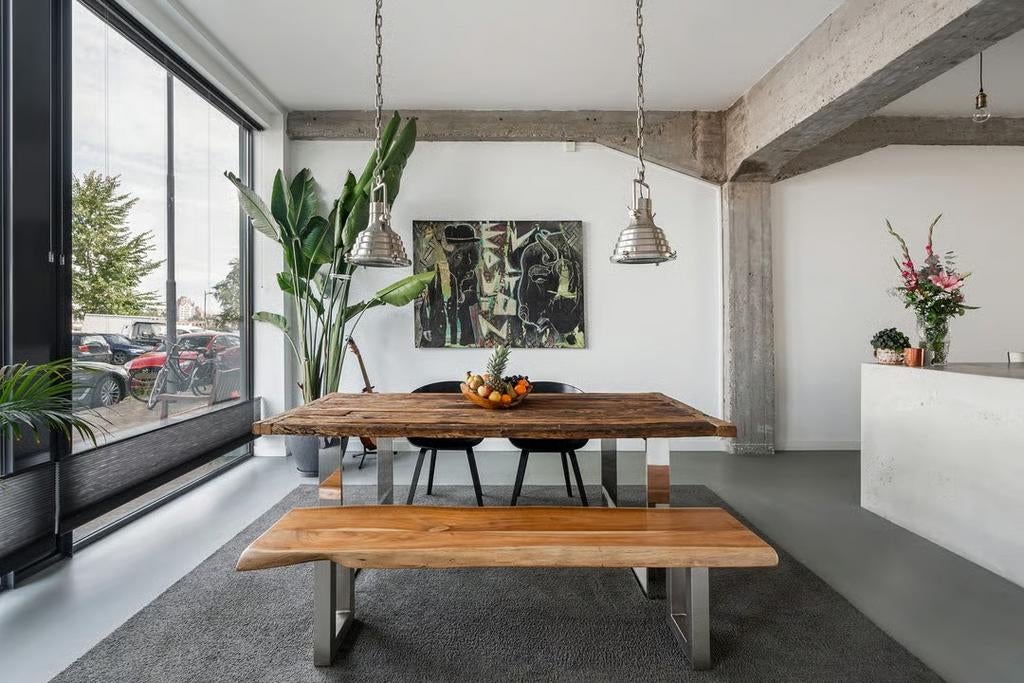 Massief houten eethoek 211cm bank, stoelen + factory lampen, Ophalen, Industrieel / modern / landelijk, Gebruikt, 100 tot 150 cm