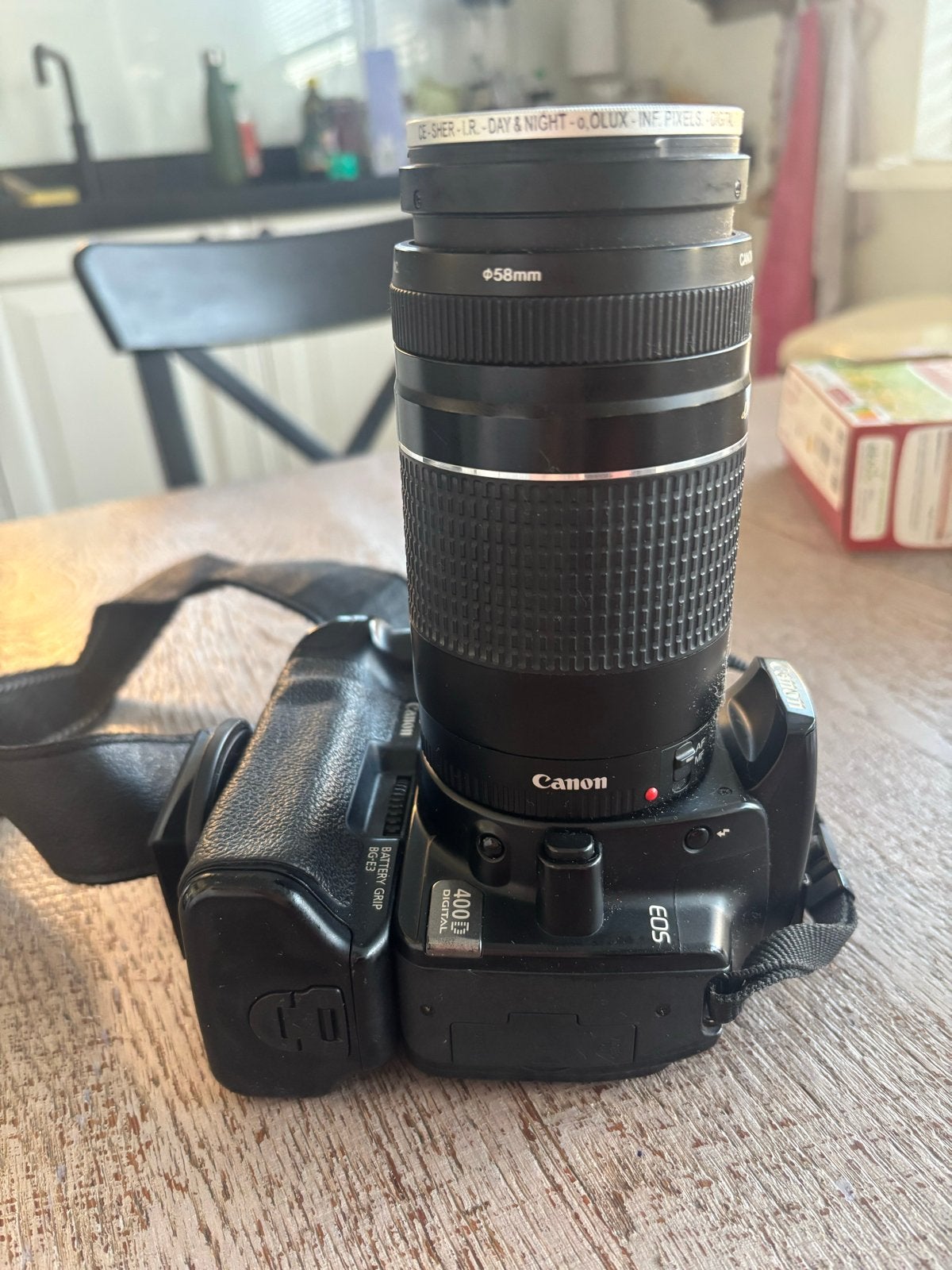 Canon EOS 400D Spiegelreflexcamera met 2 lenzen, Gebruikt, Spiegelreflex, Canon, Ophalen of Verzenden
