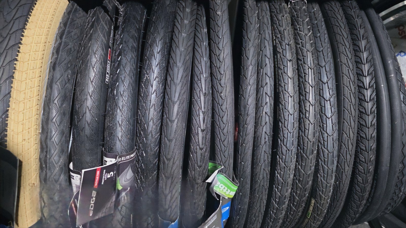 ±40 Fiets buitenbanden - NIEUW - Top merken en Diverse maten, Ophalen, Schwalbe, Info@schwalbe.com, Dirk Storklaan 25, 2132 PX Hoofddorp