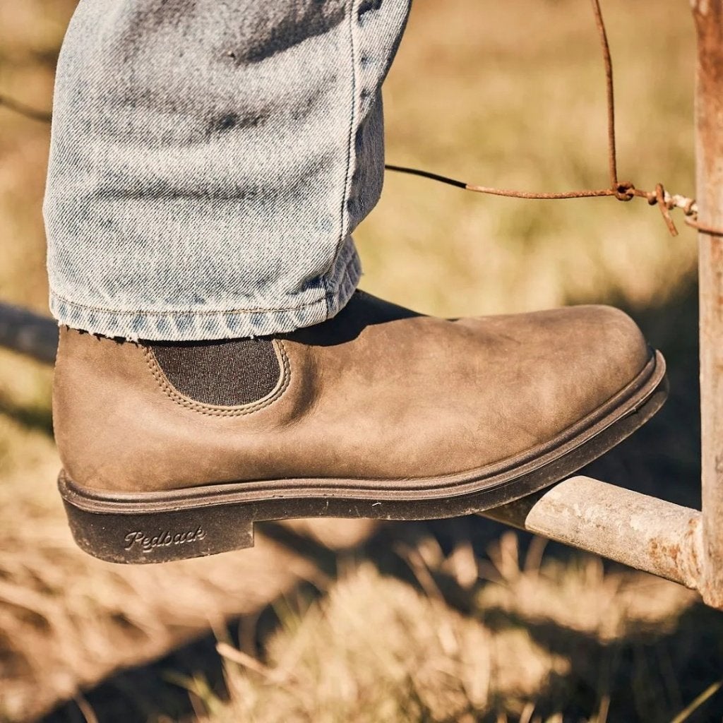 Australische Stalboots & Jodhpurs – Redback & Blundstone