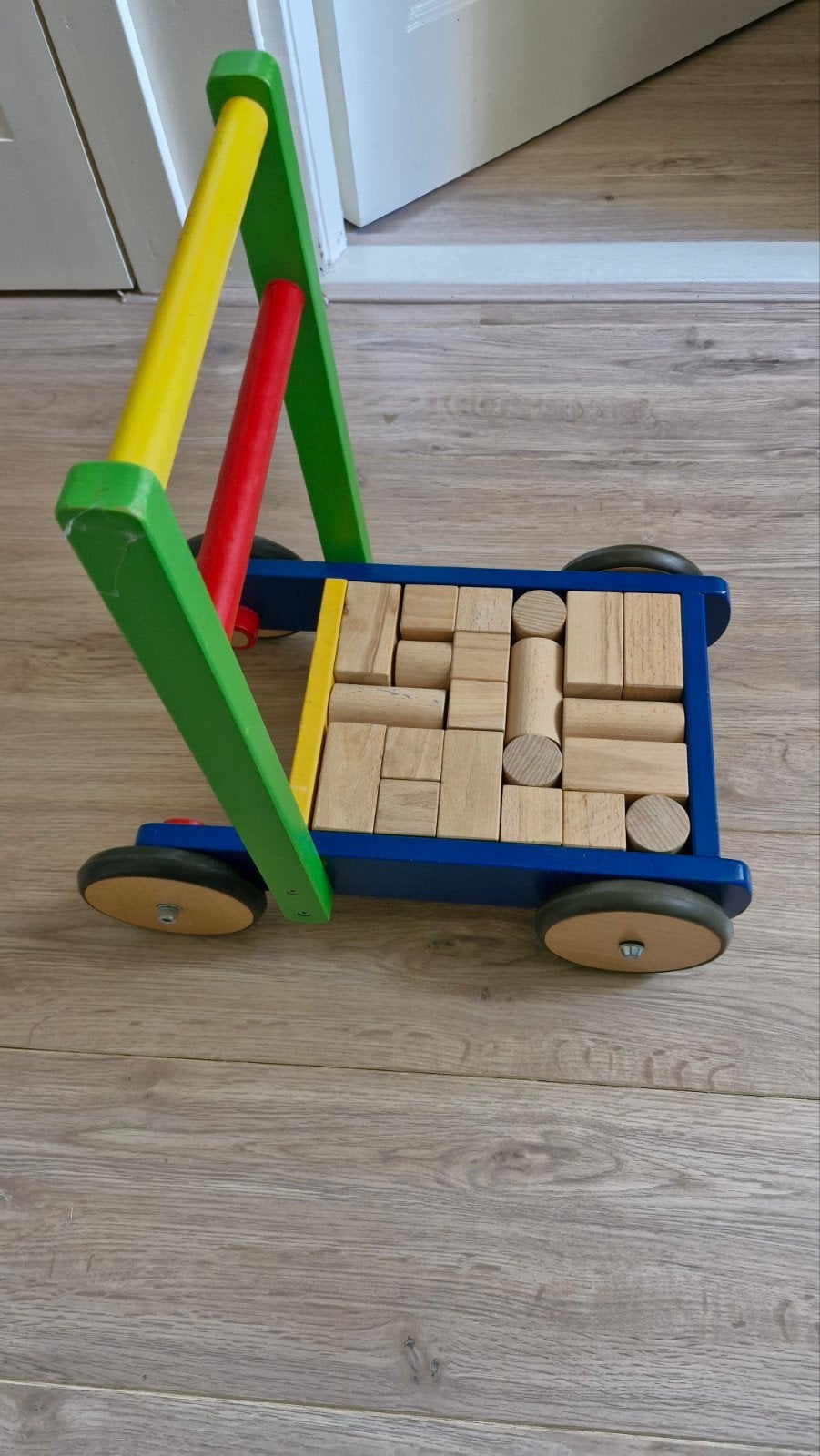 Houten loopwagen met bouwblokken, Ophalen, Gebruikt, Duw- of Trekspeelgoed