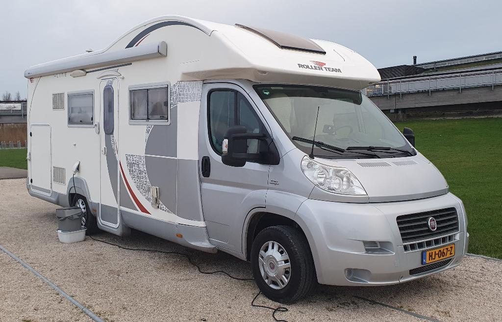 Roller Team Trigano Garage XXL, Caravans en Kamperen, Campers, Fiat, 7 tot 8 meter, Particulier, L-zit