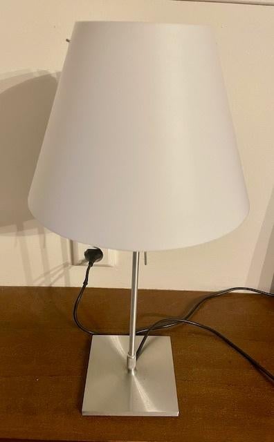 Luceplan Costanzina Tafellamp – Designklassieker, Ophalen of Verzenden, Zo goed als nieuw, Modern, Italiaans design, minimalistisch, designklassieker