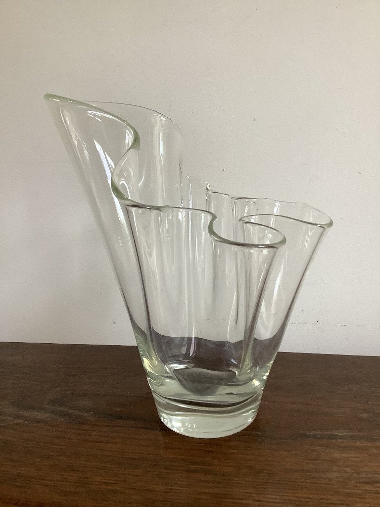 Glazen vaas, zakdoekvaas, 24 cm hoog., Ophalen