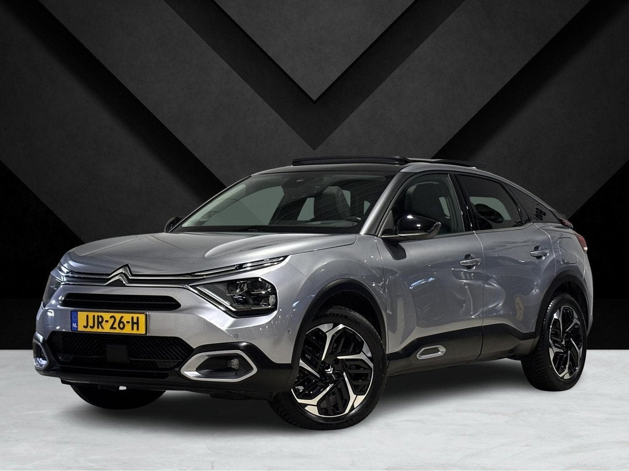 Citroën C4 Shine Pack 1.2 Turbo 130pk EAT8 | SCHUIF/KANTELD, Auto's, Automaat, Gebruikt, 1199 cc, Leder