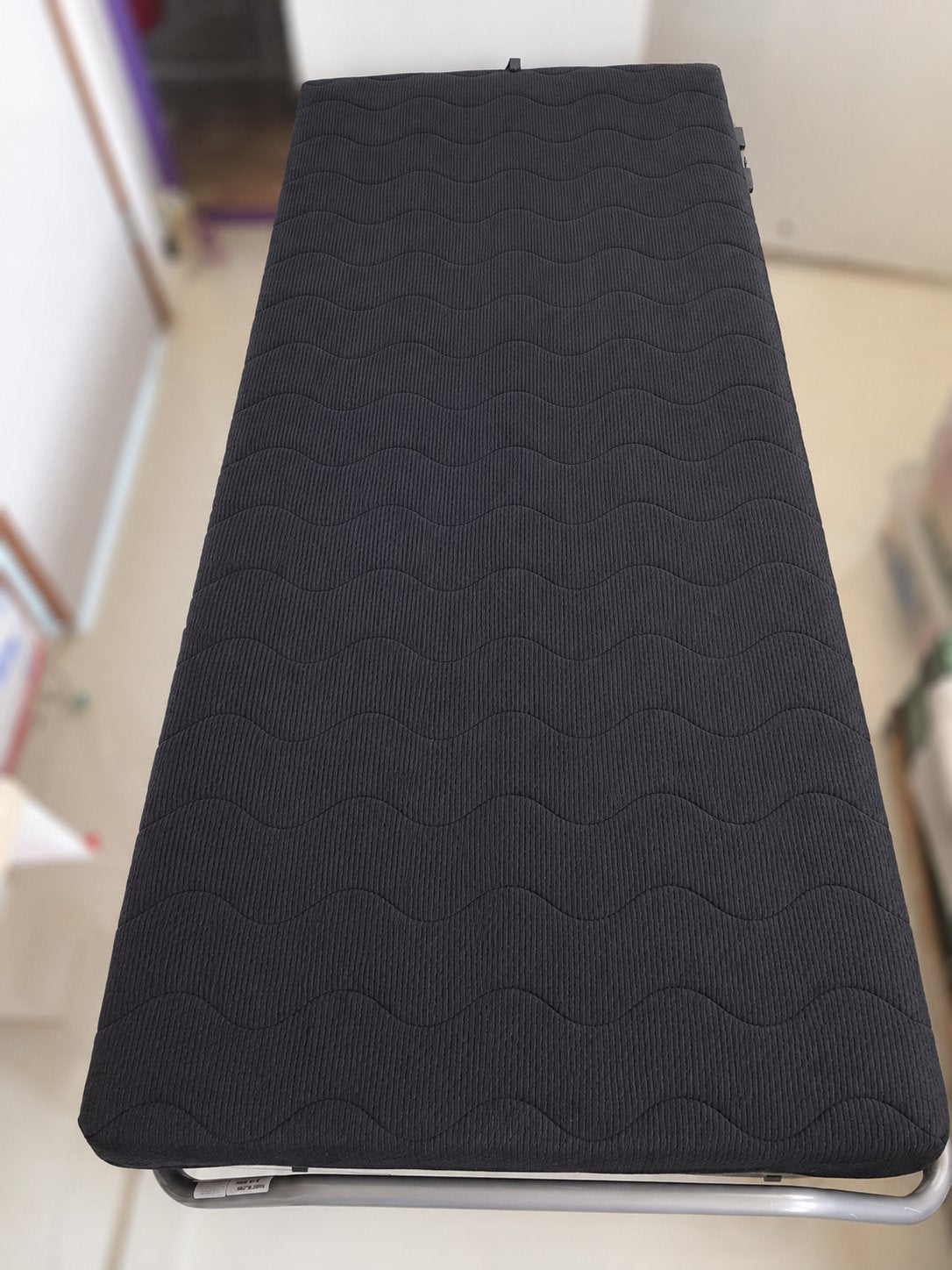 Opklapbed logeerbed ZGAN, Huis en Inrichting, Ophalen, Eenpersoons, Zo goed als nieuw, 80 cm
