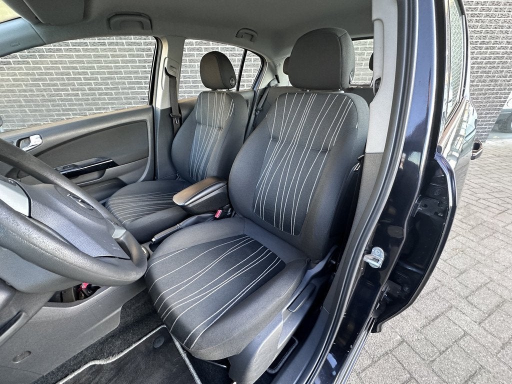 Opel Corsa 1.4-16V Enjoy (bj 2009, automaat), Auto's, 15 km/l, Gebruikt, Elektrische ramen, 4 cilinders