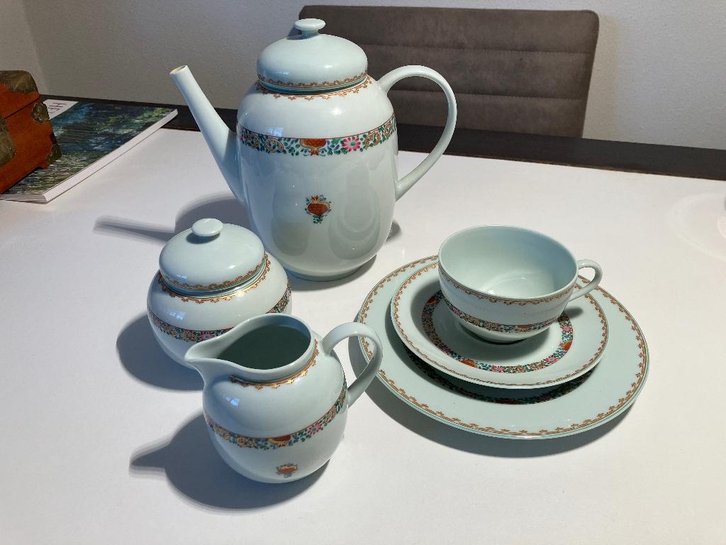 Raynaud Limoges – Arts et Maison – Époque Yung‑Cheng, Ophalen, Zo goed als nieuw, Overige stijlen, Porselein