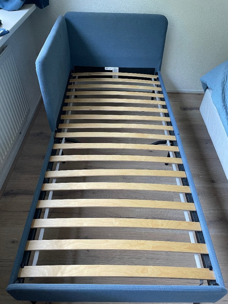 IKEA Blakullen bed 90 x 200 cm, Huis en Inrichting, Slaapkamer | Bedden, Ophalen, Gebruikt, 90 cm, Eenpersoons