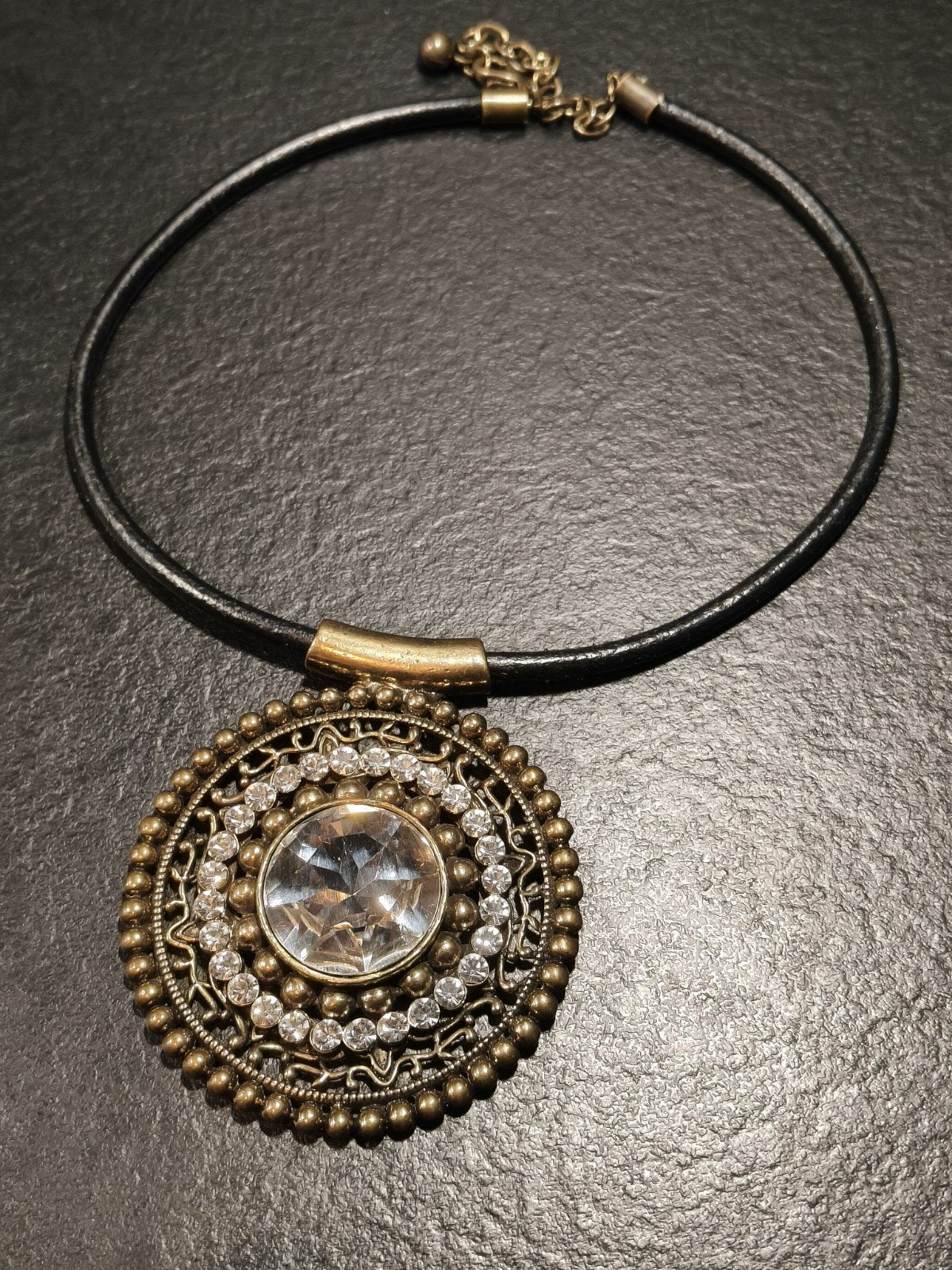 Prachtige Vintage XL Boho Statement Choker grote hanger, Ophalen of Verzenden, Overige materialen, Verstelbaar