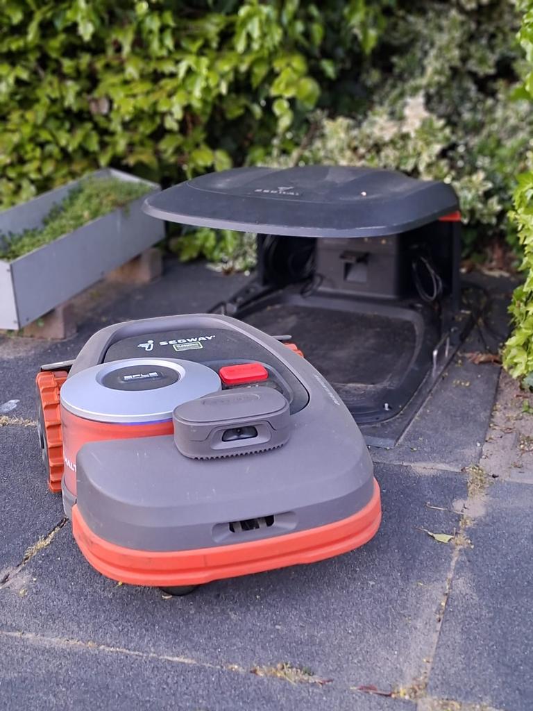 Segway navimow H1500 robotmaaier, Ophalen, Zo goed als nieuw