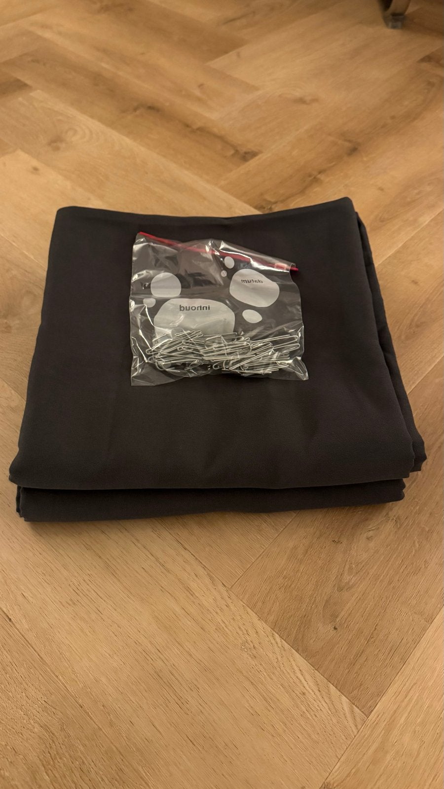 IKEA GINSTMOTT Gordijnen (145x300 cm) - Donkergrijs, Ophalen, Met haken, Zo goed als nieuw, Gordijn