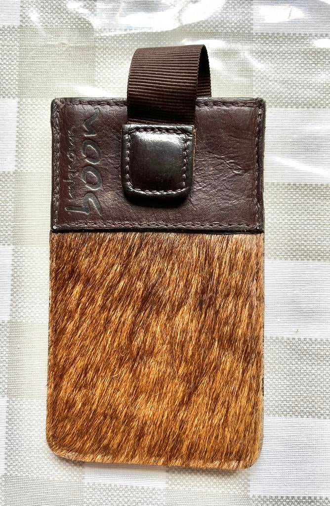 “Leren telefoontasje koeienhuid | handmade | Unknown BOON”, Ophalen of Verzenden, Zo goed als nieuw, Bruin