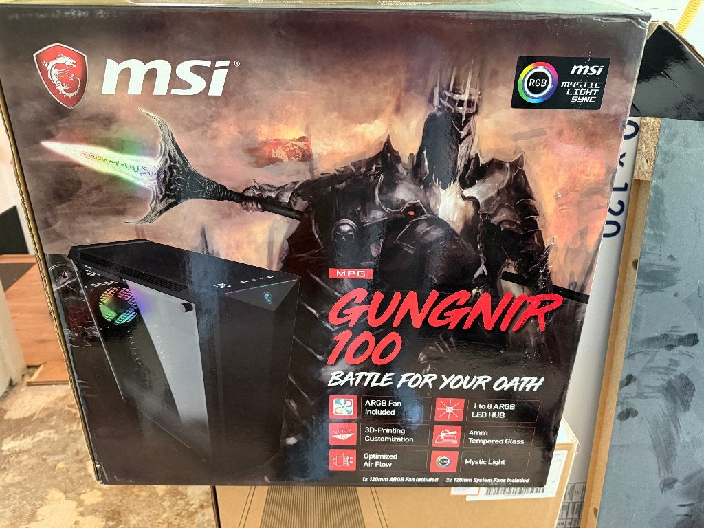 msi gungnir 100 pc kast, Ophalen of Verzenden, Gebruikt