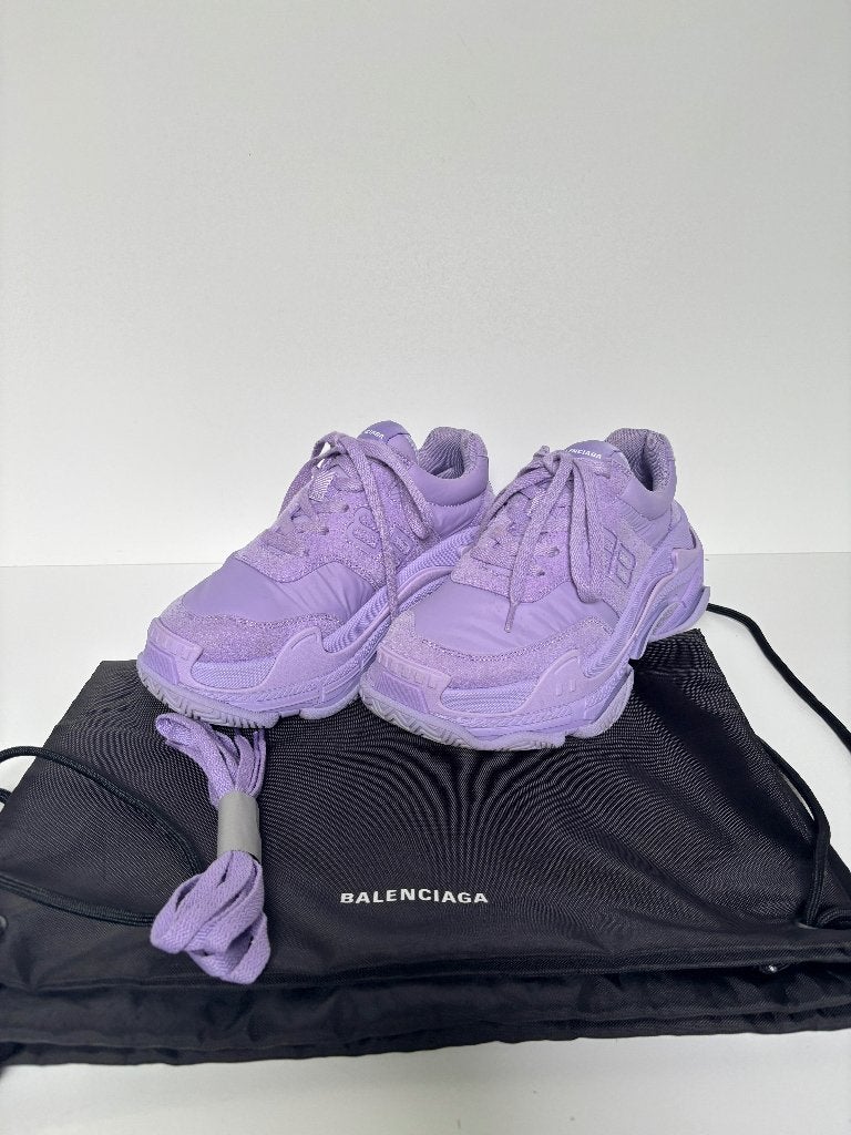 BALENCIAGA Lila triple S sneakers  Maat 37, Balenciaga, Overige kleuren, Ophalen of Verzenden, Sneakers of Gympen