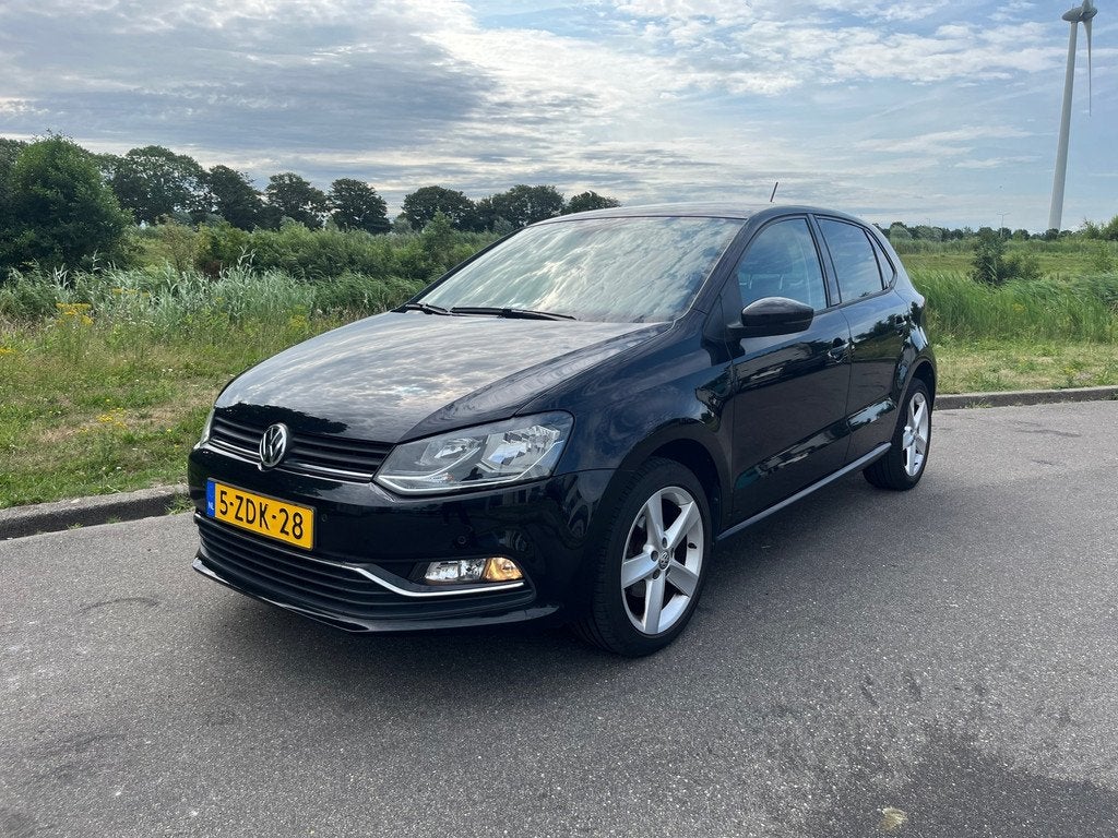 Volkswagen Polo 1.2 TSI Highline BJ 2014 CLIMA / AIRCO APK G, Auto's, Volkswagen, Bedrijf, Te koop, Polo, Metallic lak, Benzine