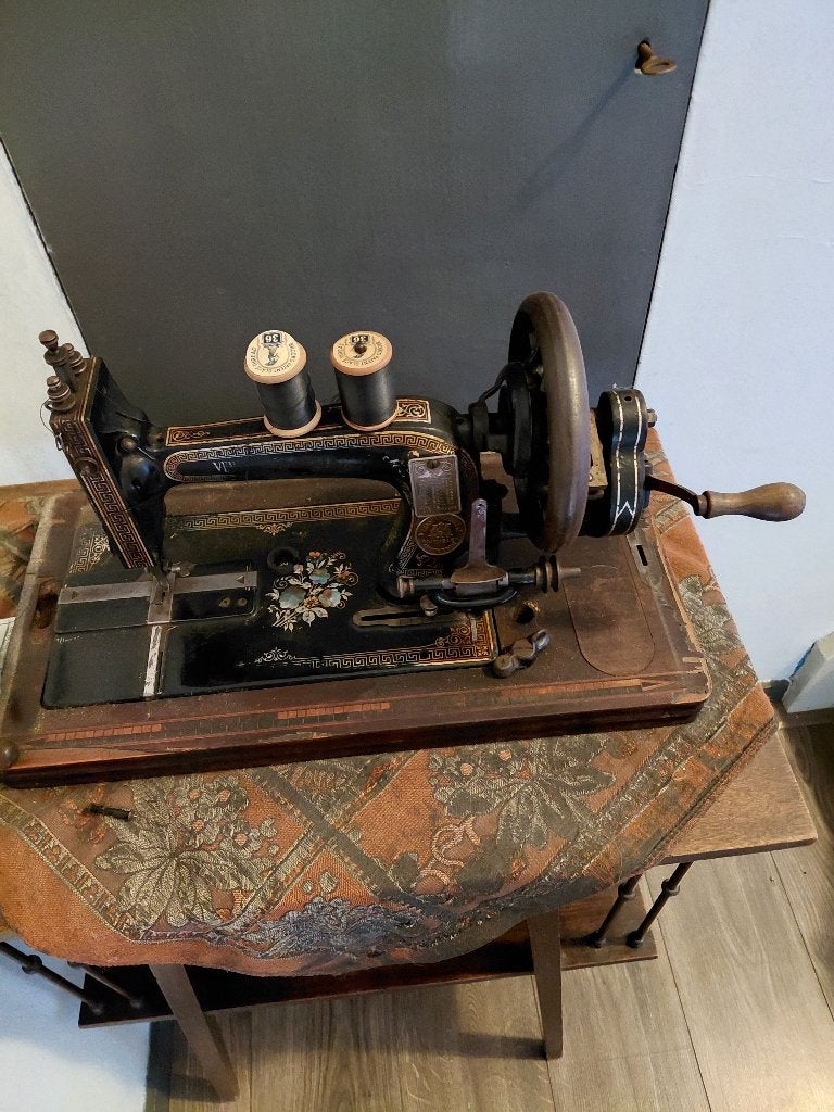 Handnaaimachine, Ophalen, Gebruikt