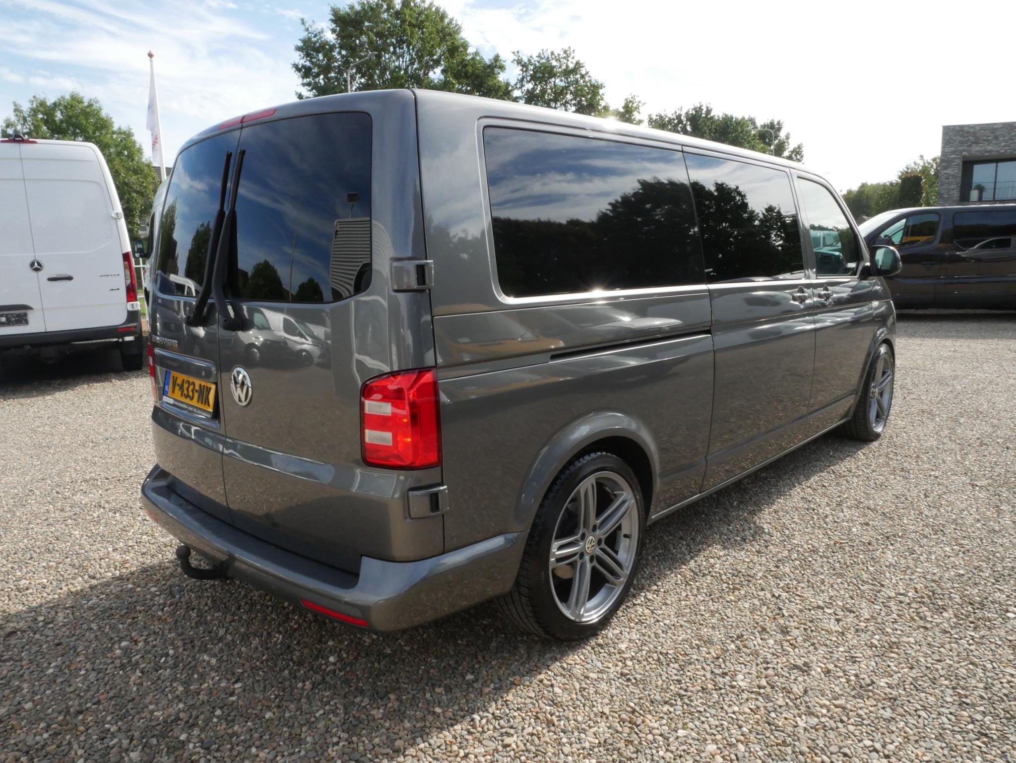 Volkswagen Transporter 2.0TDI 204PK DSG L2 Dubbel cabine NO, Auto's, Gebruikt, 4 cilinders, 2500 kg, Bedrijf