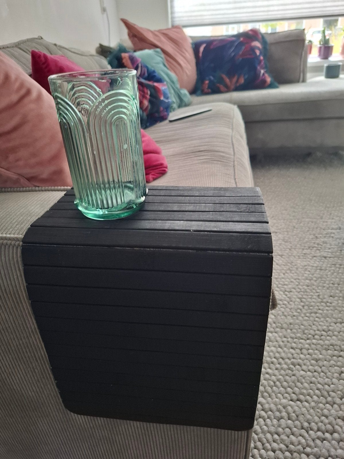 Flexibel Houten Armleuning Dienblad - Zwart, Huis en Inrichting, Ophalen of Verzenden, Gebruikt, Zwart, Hout