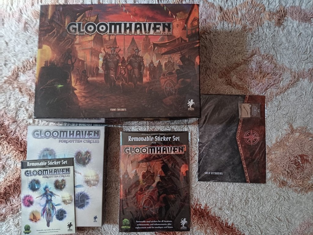 Gloomhaven (ongeopend) + Forgotten Circles + extra's, Ophalen of Verzenden, Nieuw