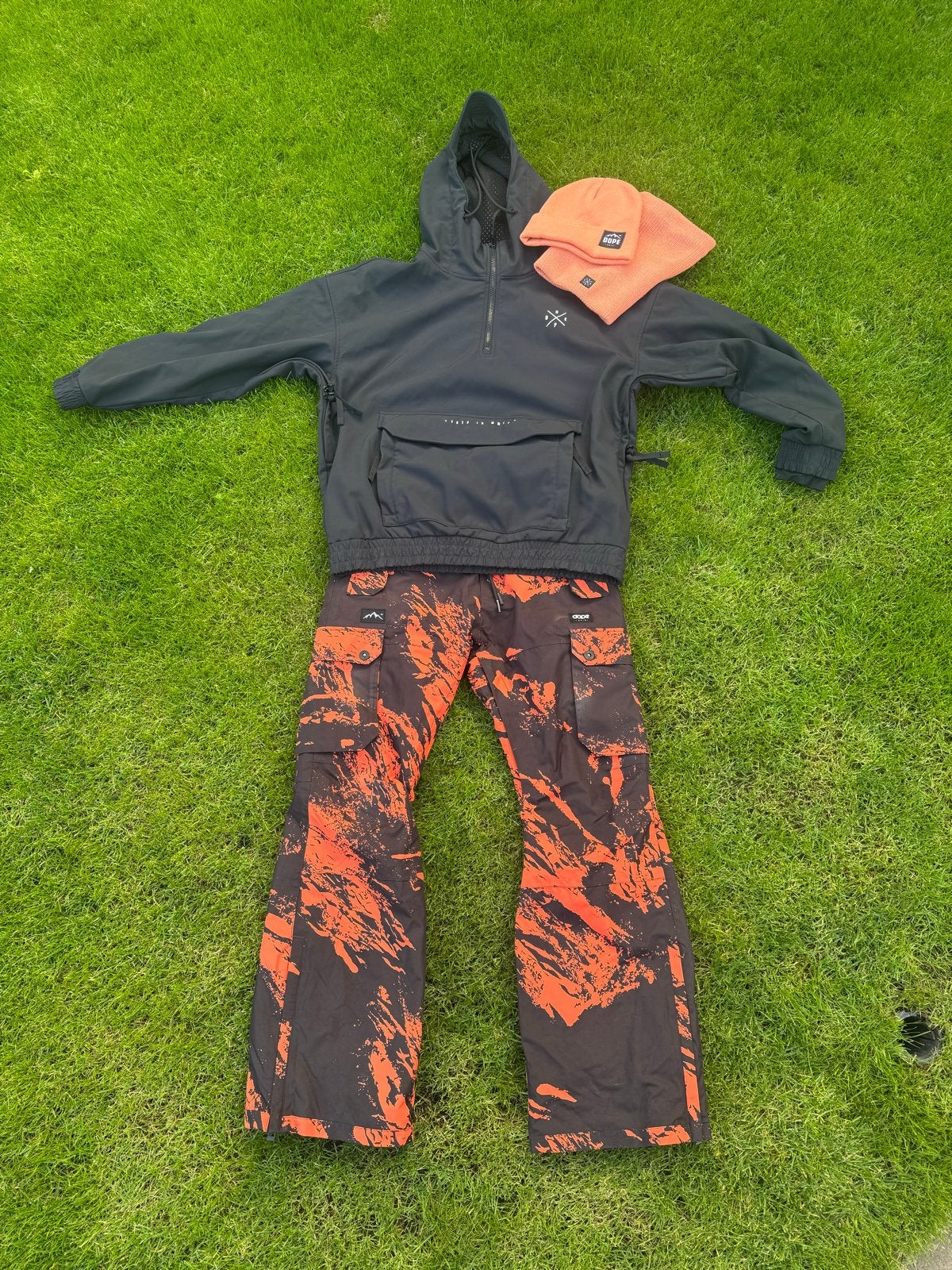 Dope Snow snowboard/ski set - jas, broek en accessoires, Ophalen of Verzenden, Zo goed als nieuw, Maat 46 (S) of kleiner, Pak
