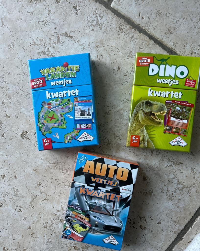 Kwartet Spellen: Vakantielanden, Dino, Auto (3 stuks), Verzamelen, Speelkaarten, Jokers en Kwartetten, Zo goed als nieuw, Kwartet(ten)
