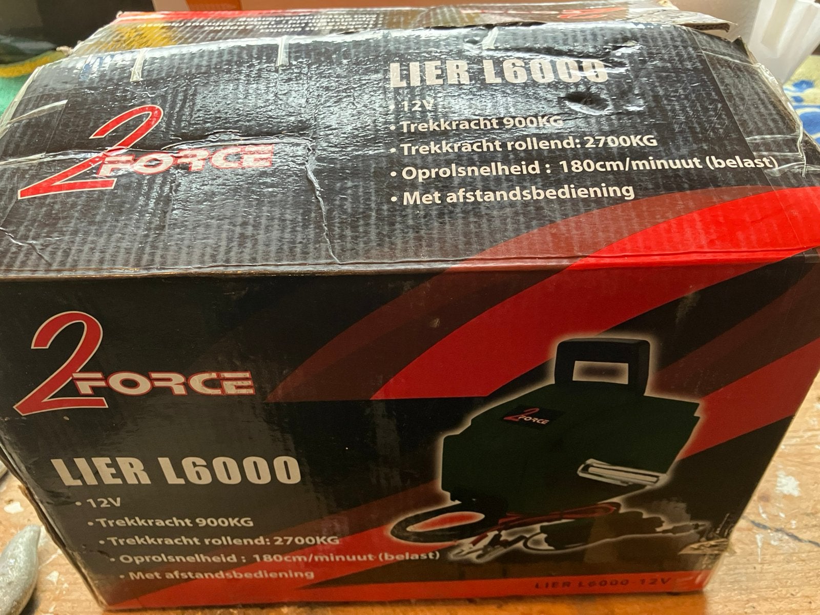 2Force Lier L6000 12V - 900KG Trekkracht, Doe-het-zelf en Verbouw, Ophalen, Zo goed als nieuw, Elektrisch