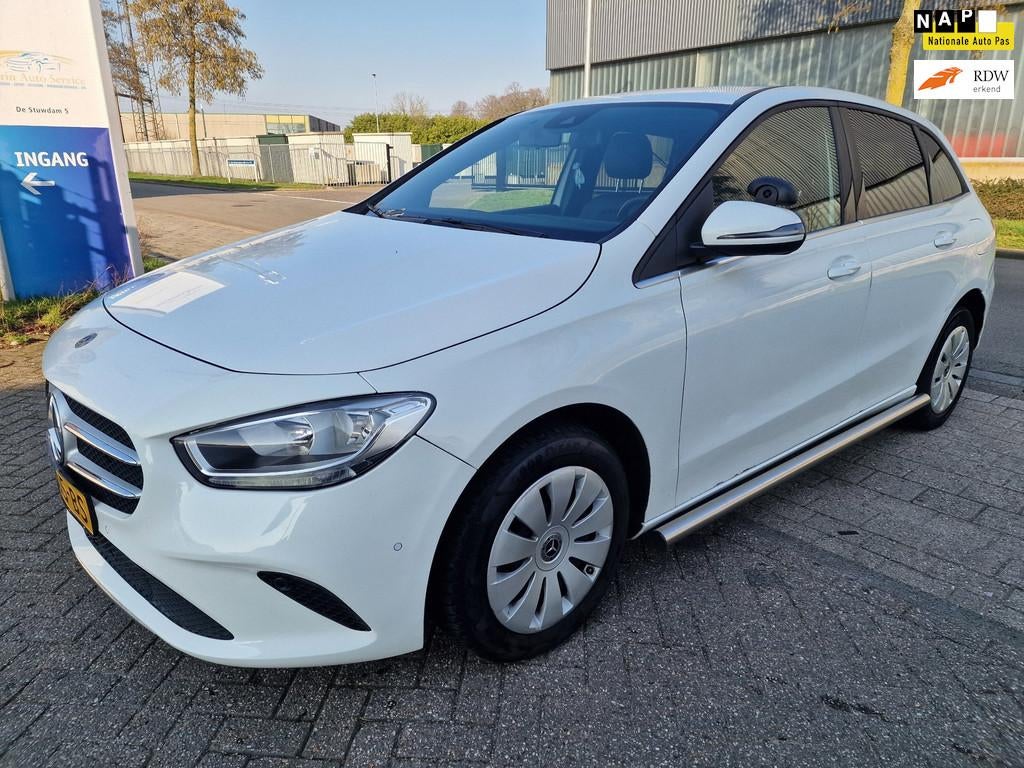 Mercedes-Benz B-klasse 200d Advantage, MOTOR SCHADE Inruil m, Auto's, Mercedes-Benz, Voorwielaandrijving, Gebruikt, 4 cilinders