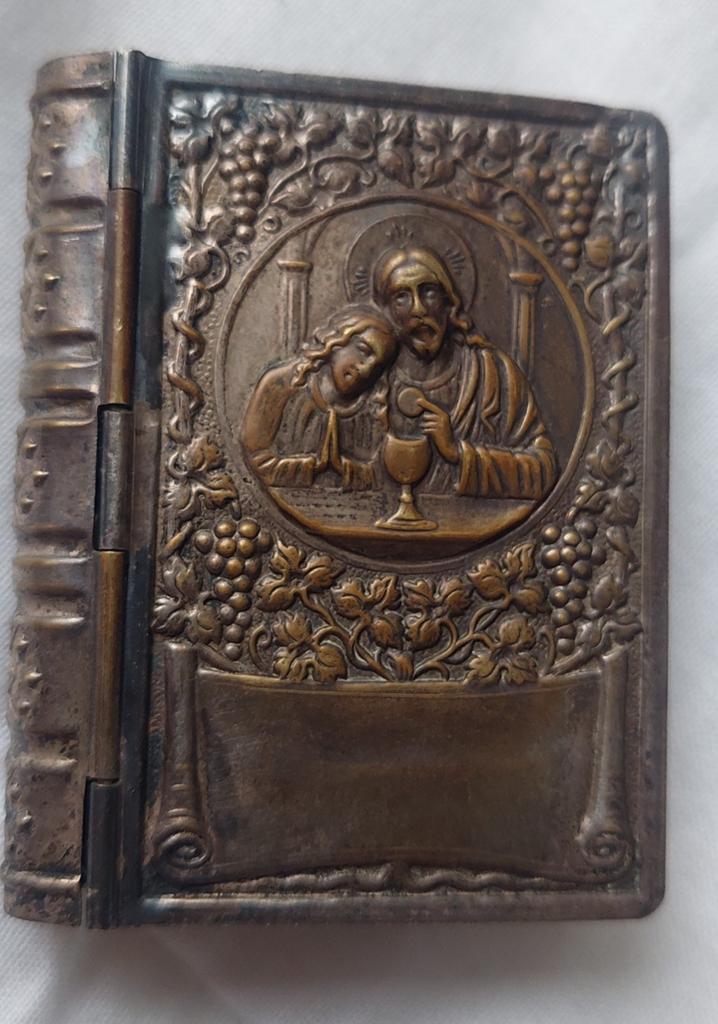 Rozenkransdoosje met rozenkrans - 1ste Communie cadeau, Antiek en Kunst, Antiek | Religie, Ophalen of Verzenden