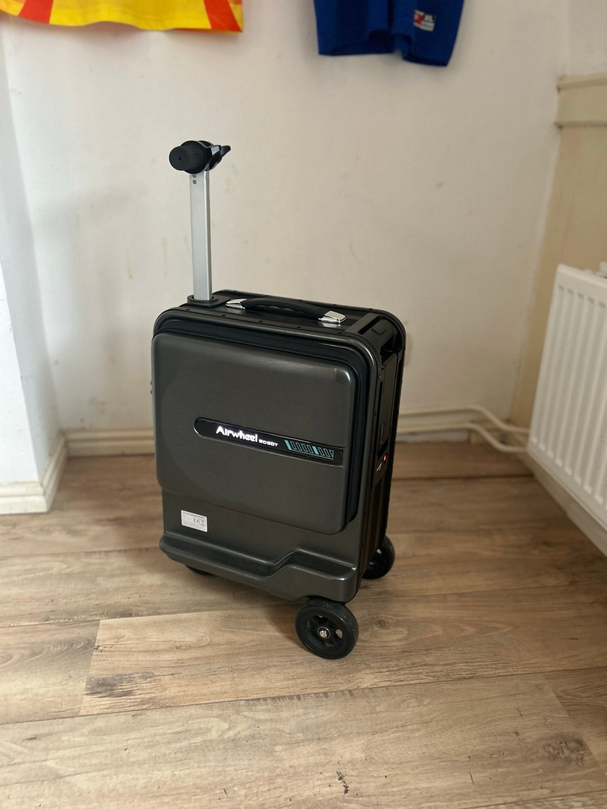 Airwheel elektrische rijdende koffer - Smart Robot Koffer, 50 tot 60 cm, Hard kunststof, Slot, Ophalen of Verzenden