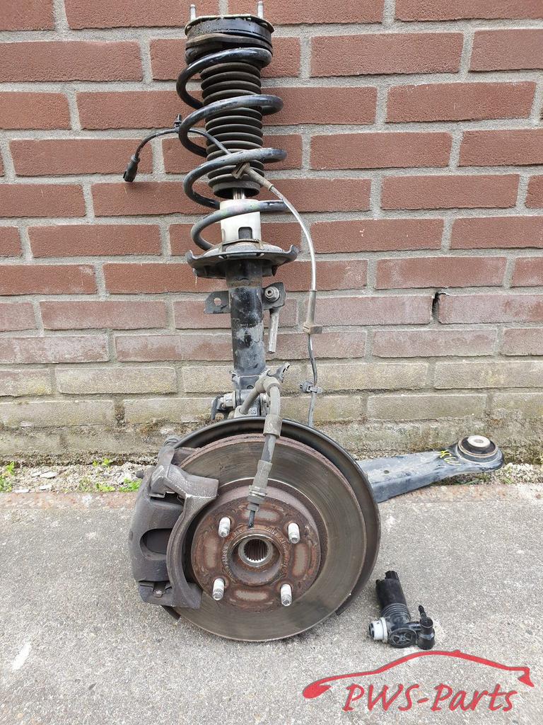 FORD FIESTA MK7 1.0 ECOBOOST VEERPOOT WIELOPHANGING COMPLEET, Ophalen, Gebruikt, -, -