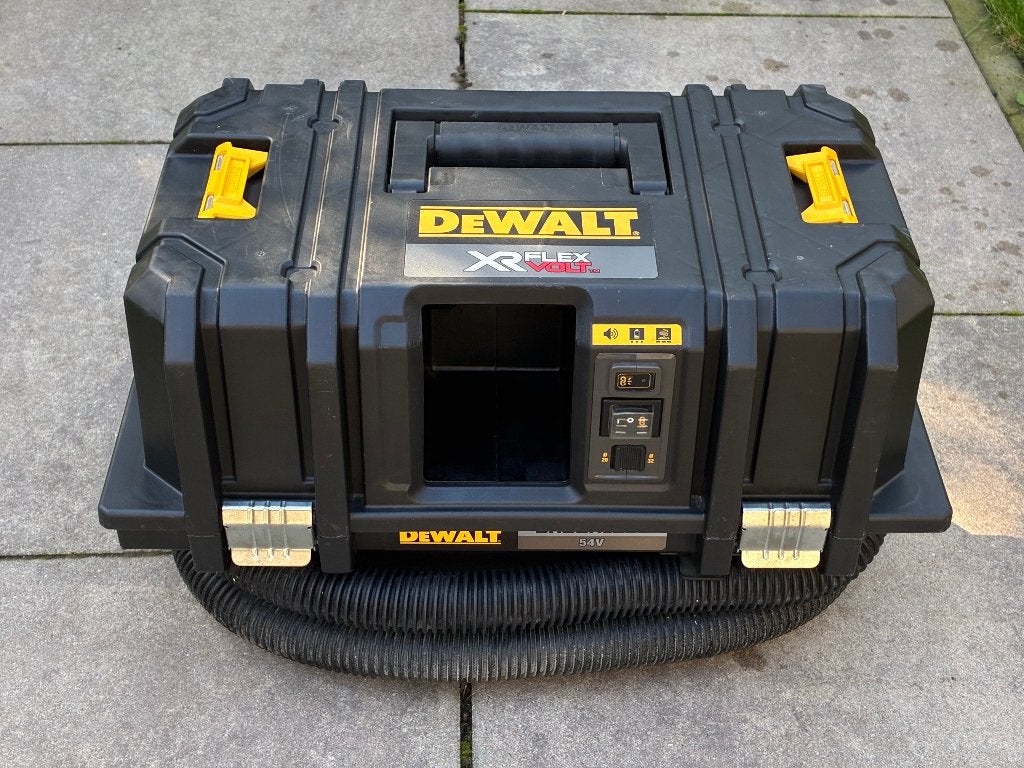 DeWalt Nat- en Droogstofzuiger 54V DCV586MN, Ophalen, Zo goed als nieuw
