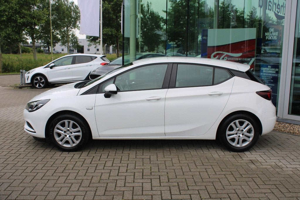 Opel Astra 1.0 Edition Automaat | Stoel & Stuurverwarming |, Stof, Gebruikt, 610 kg, Bedrijf