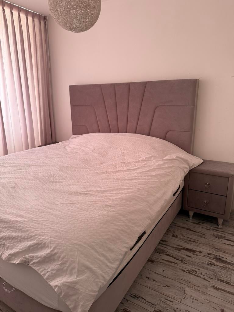 Bed 180x200 met opbergruimte en 2 nachtkastjes, Ophalen, Gebruikt, Tweepersoons, 180 cm