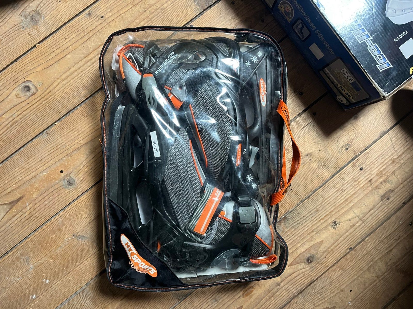 Te koop kinder schaatsen maar 32 tm 35, Ophalen, Zo goed als nieuw, IJshockeyschaatsen, Overige merken
