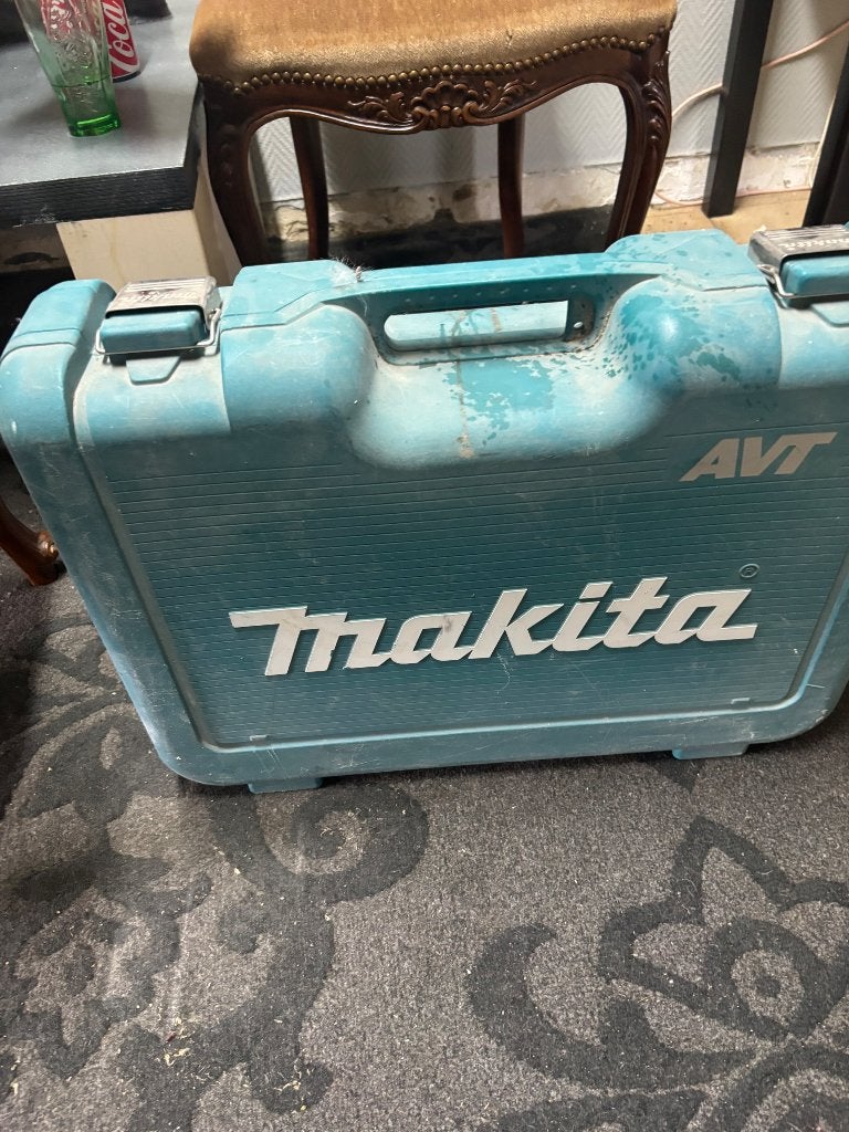 Makira klopboor hr3210fct, Doe-het-zelf en Verbouw, Ophalen, Zo goed als nieuw, Boor- en/of Breekhamer, Variabele snelheid