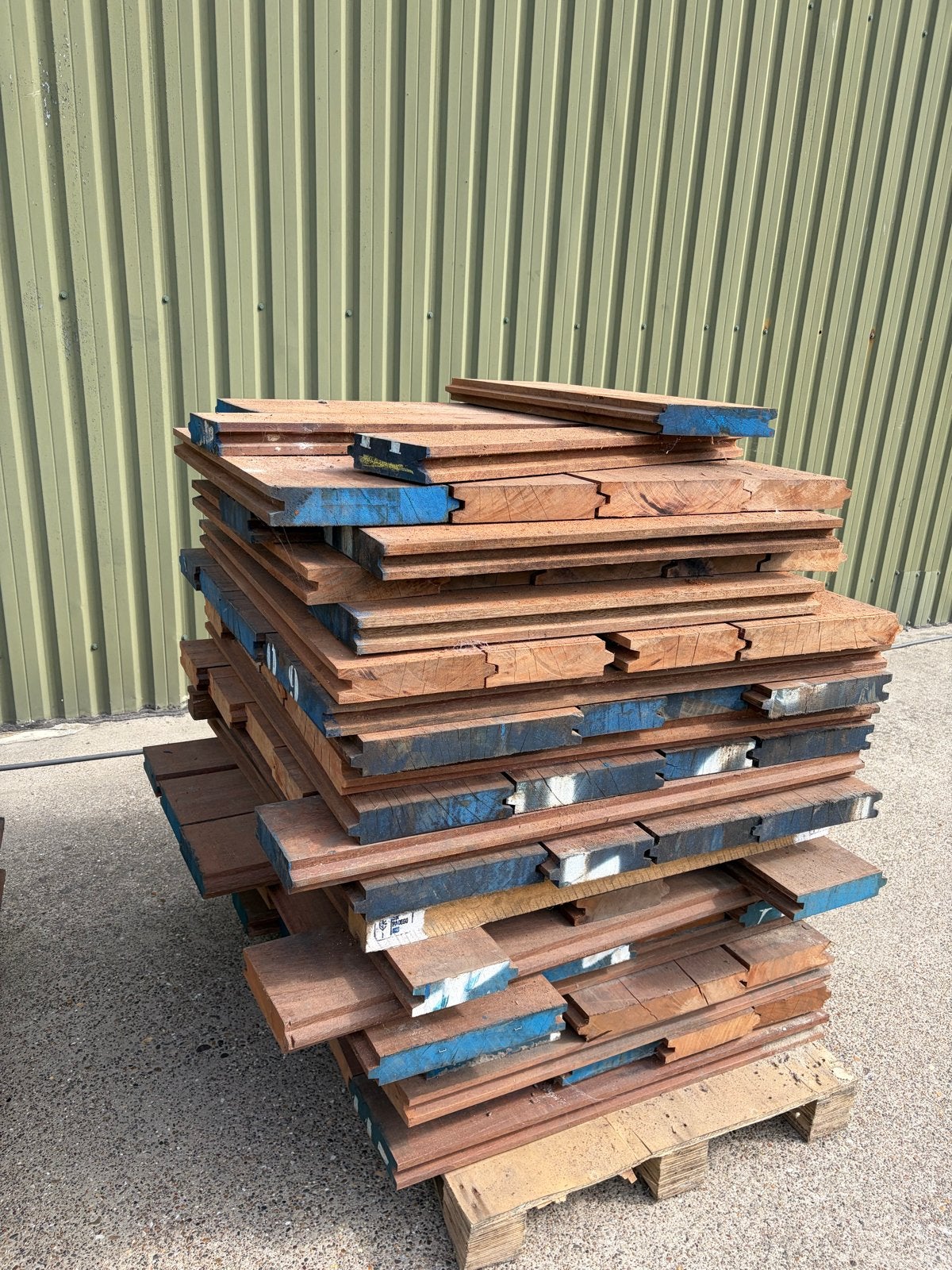 Hardhouten planken 80 cm tot 1 meter - 2 pallets, Ophalen, Gebruikt, Minder dan 25 mm, Plank