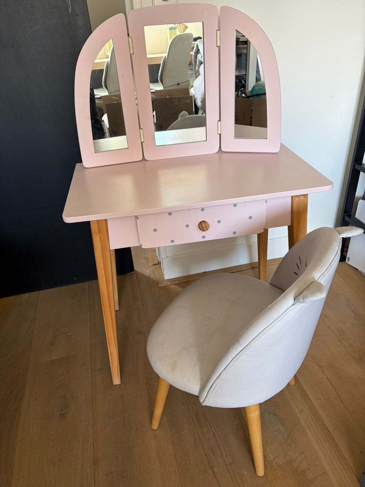 Make up / kaptafel kind incl stoeltje, Ophalen, Gebruikt, 50 tot 100 cm, Minder dan 100 cm